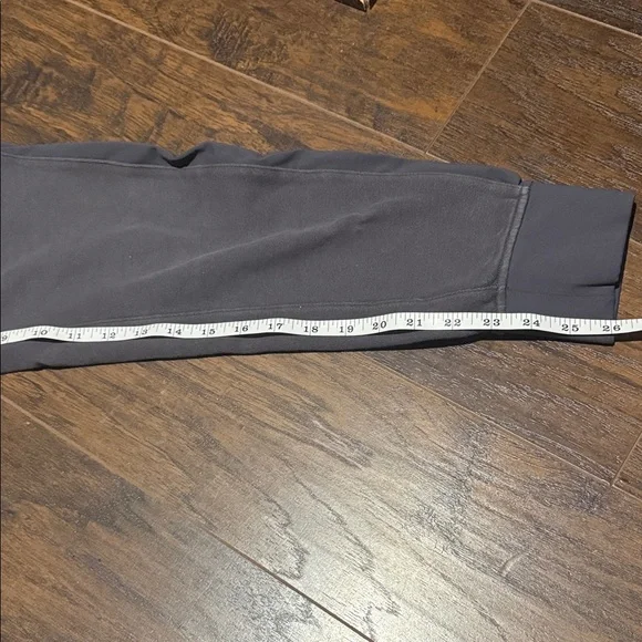 Lululemon Athletica Gray Sweatpants - Picture 7 of 8